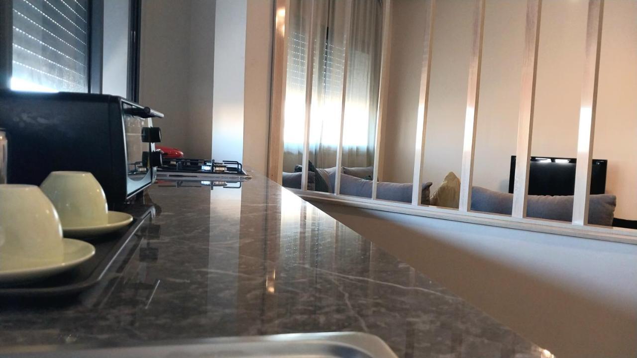 Beautiful Apartment Next To Airport Mohamed V Derroua Exterior foto